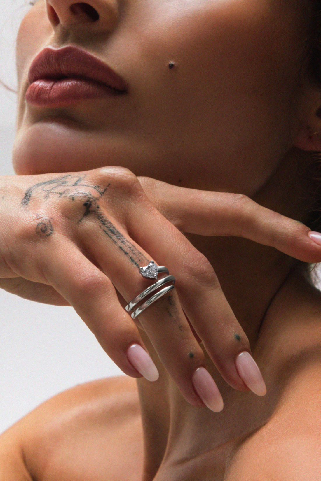 Melo Spiral Heart Ring